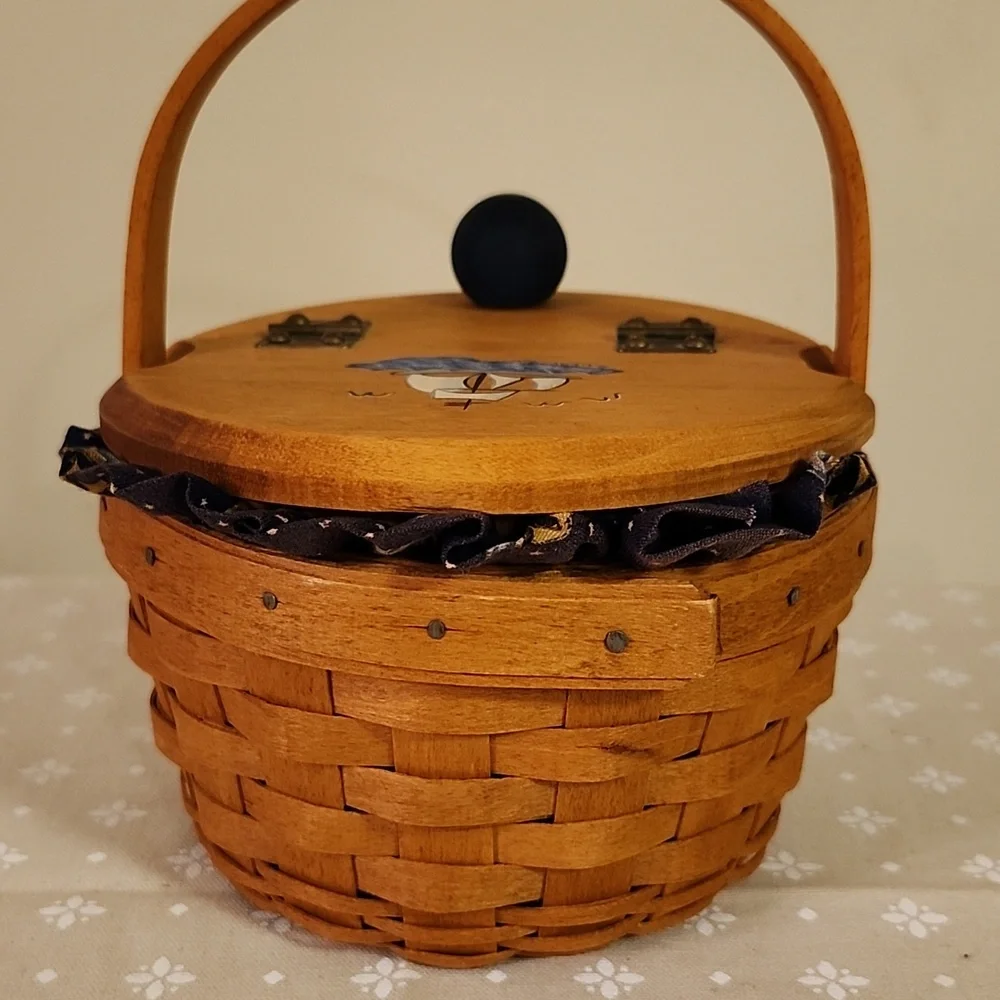 Longaberger Discovery Basket with Nautical Accent